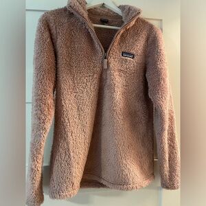 Patagonia fuzzy 1/4 zip fleece
